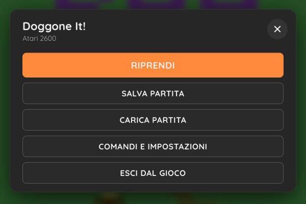 Il menu di pausa di RetroBox con Riprendi, Salva partita, Carica partita, Comandi e impostazioni, Esci dal gioco
